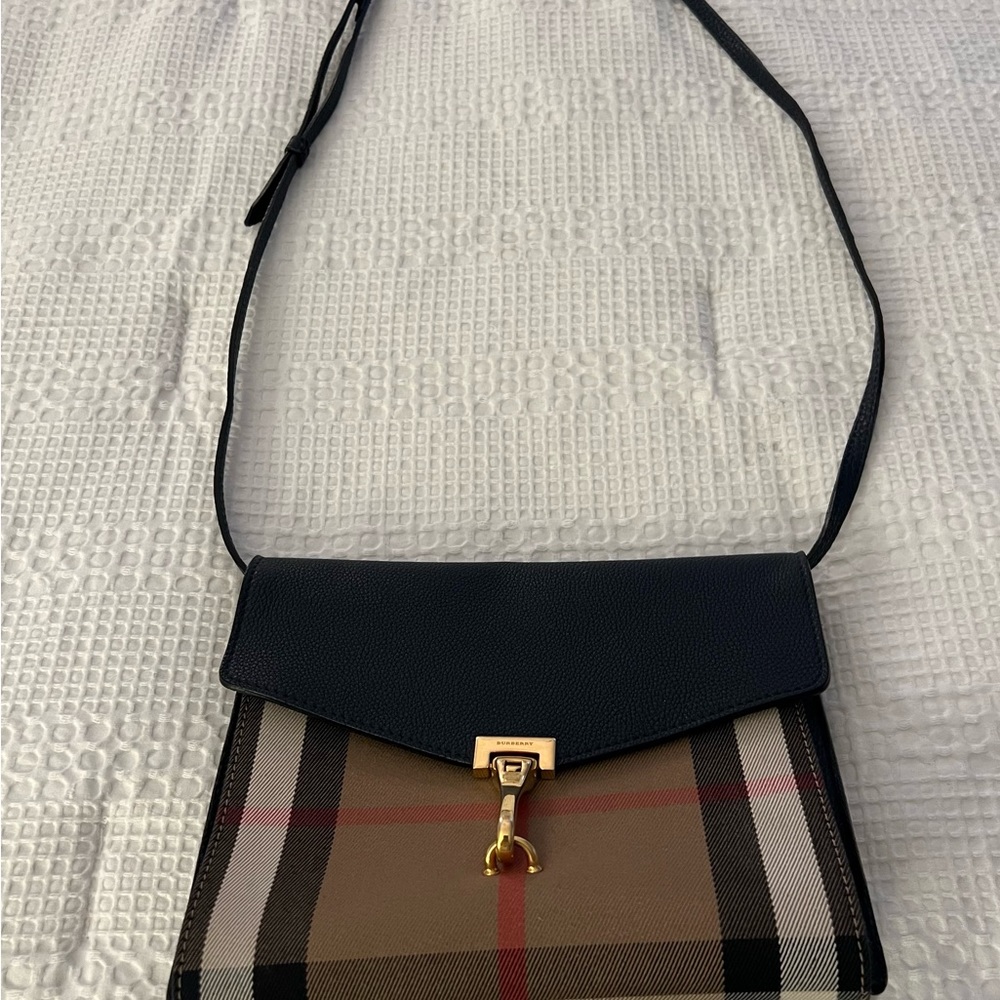 Burberry Macken Crossbody Bag Navy Leather and Large Vintage Check Canvas